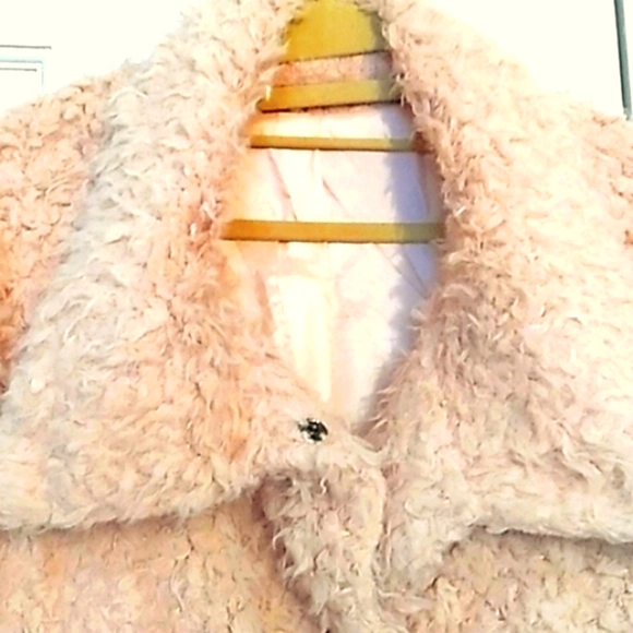 Statement Jacket! - Picture 3 of 7